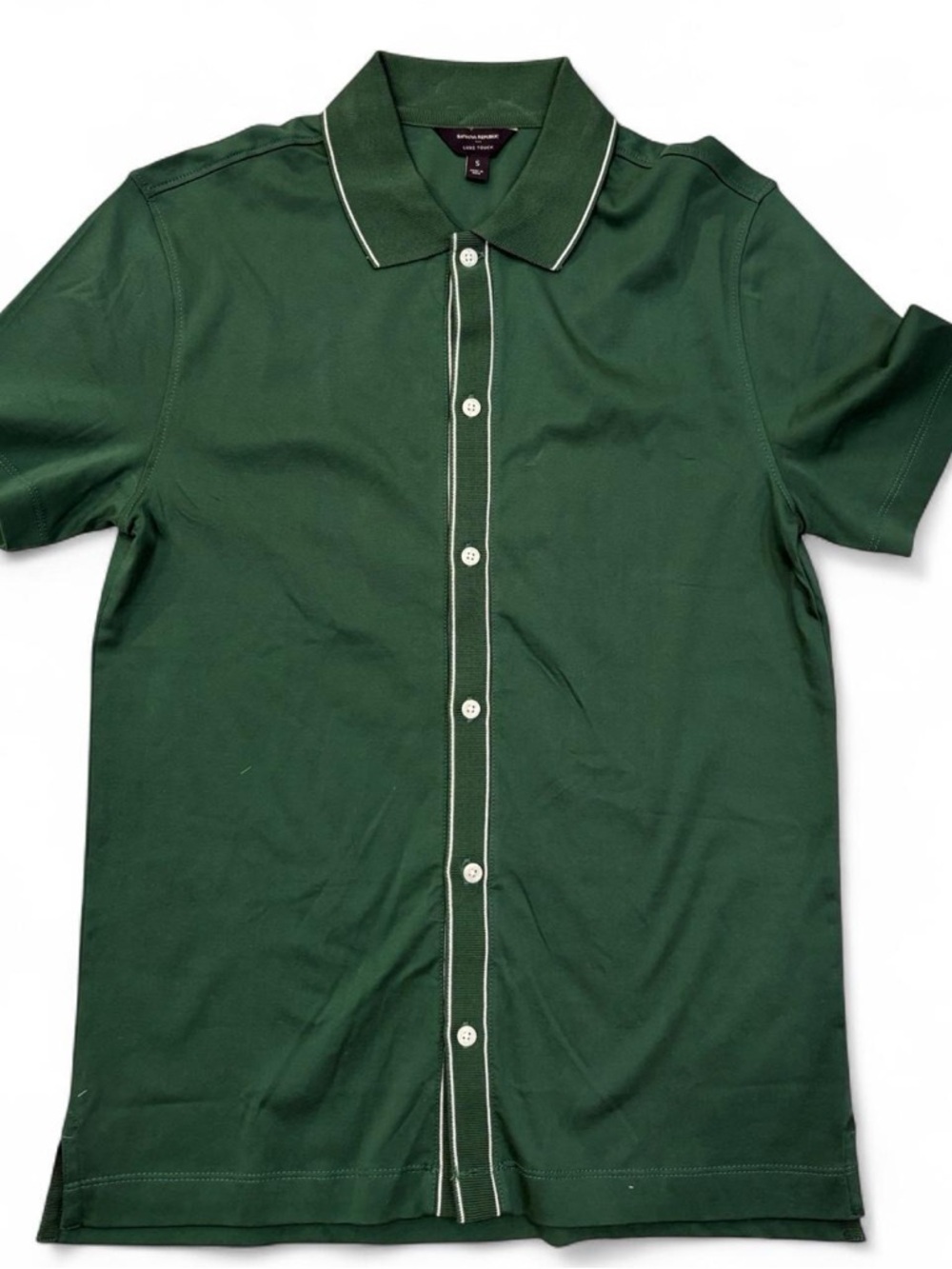 Banana Republic Green Short-Sleeve Button-Down Polo Shirt with White Piping